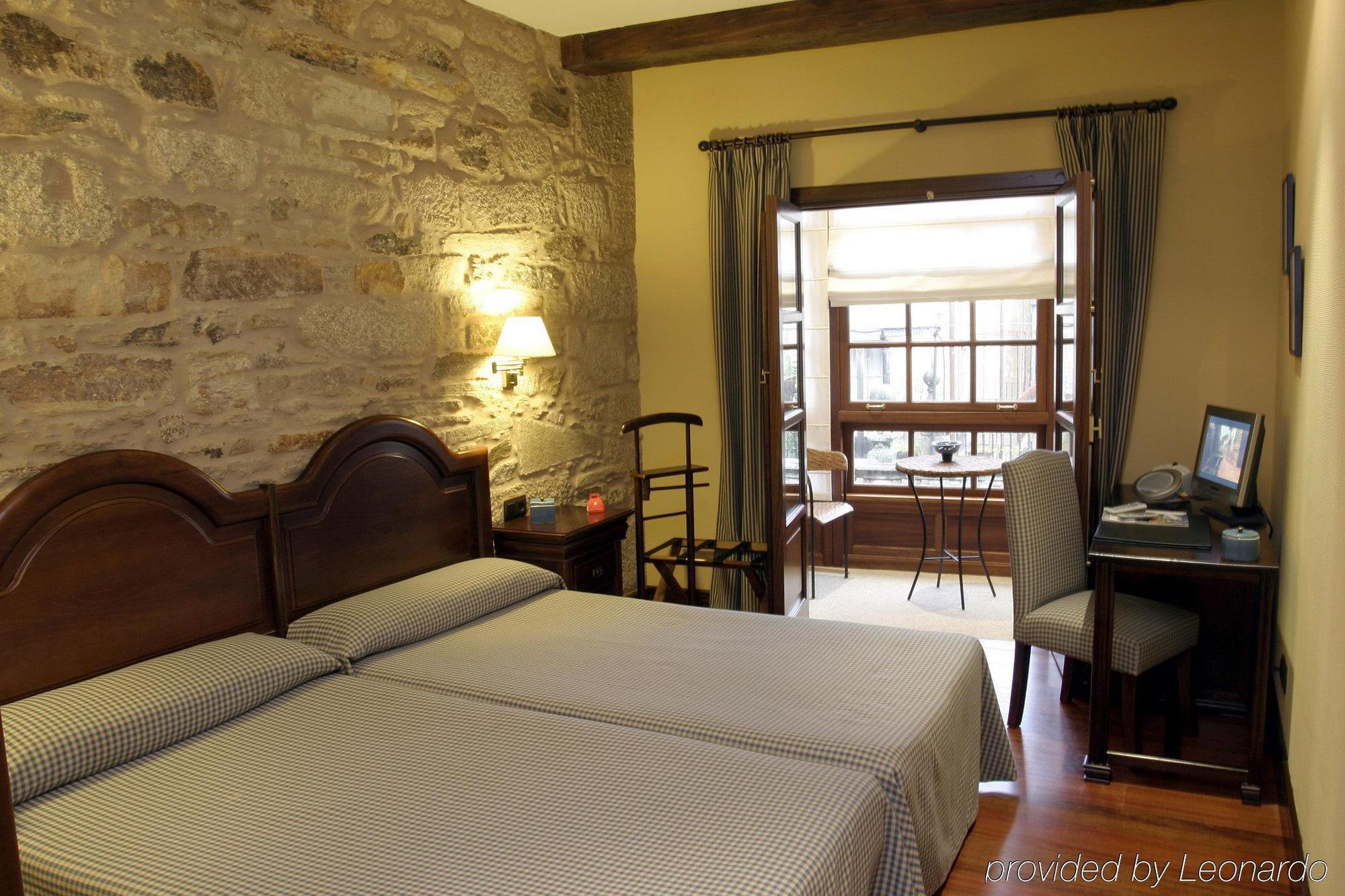 Hotel Rua Villar Сантяго де Компостела Стая снимка