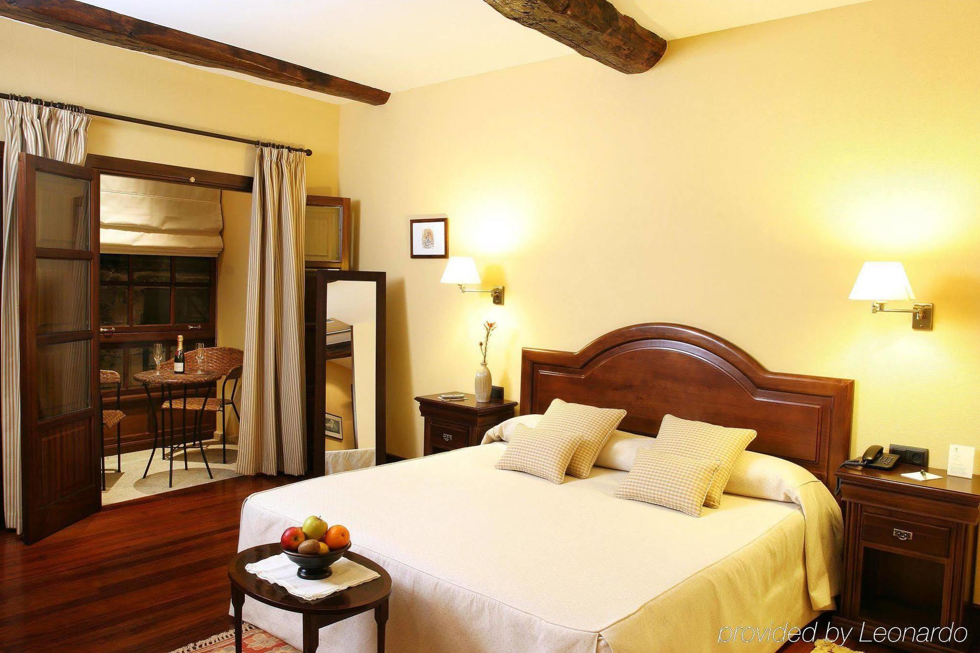 Hotel Rua Villar Сантяго де Компостела Стая снимка
